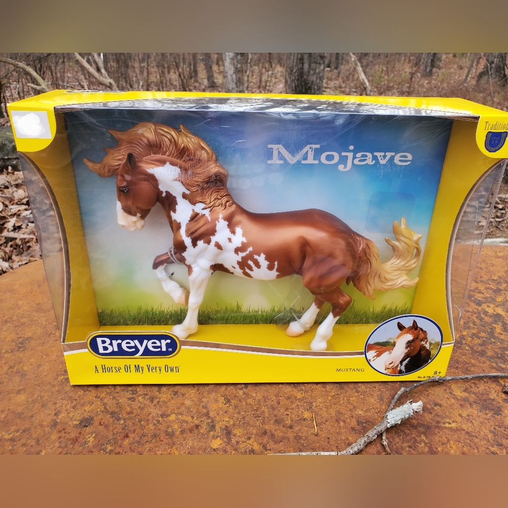 Breyer Mustang Mojave